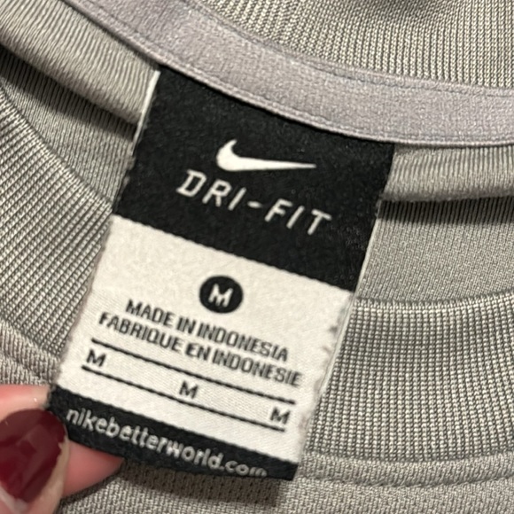 Nike Dri-fit long sleeve top - Picture 3 of 4